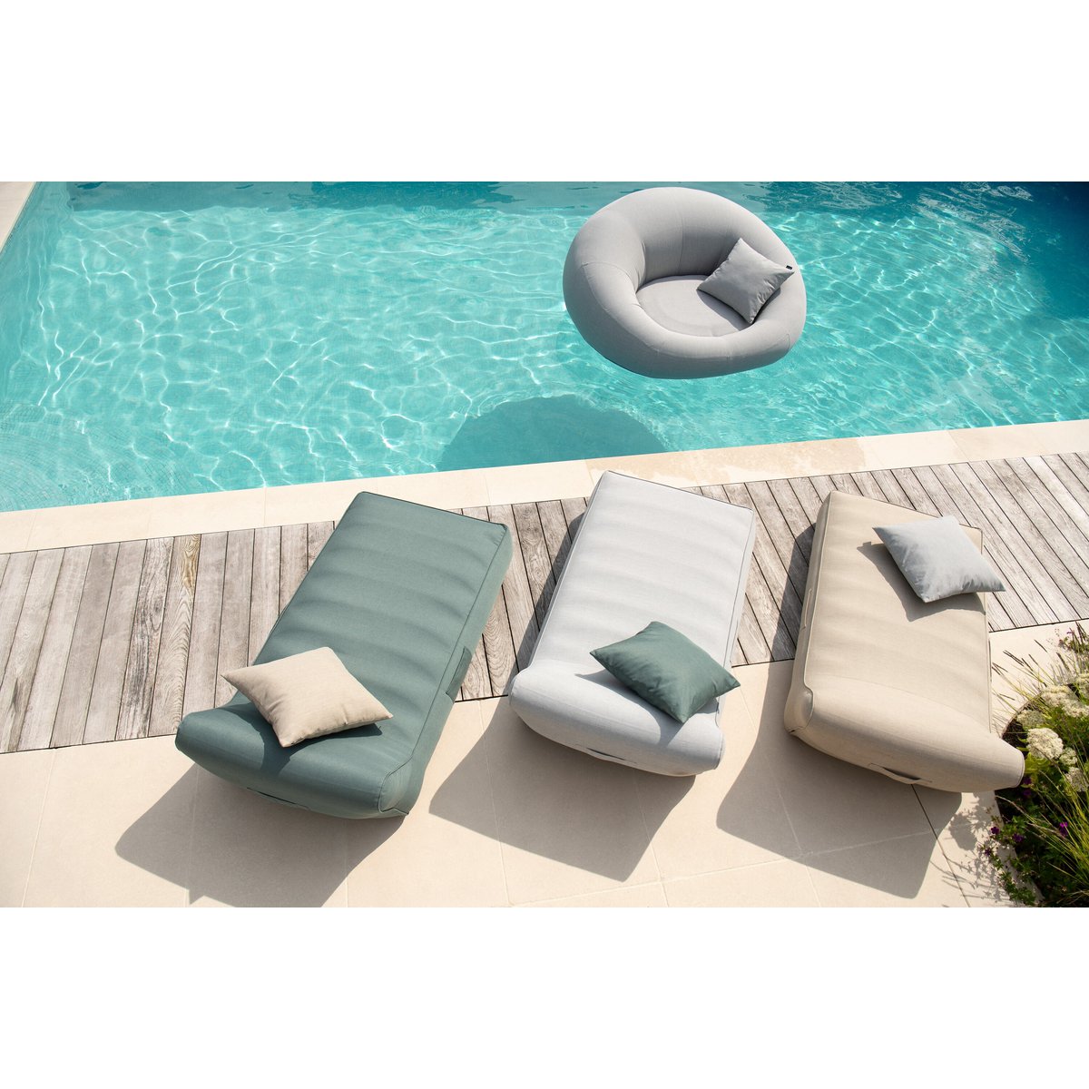 J-Line Matras Helene Polypropyleen Beige - Chic Choice